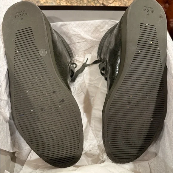 Authentic Gucci Men's Olive Lace-Up Shoes Size 8.0 - Picture 5 of 16